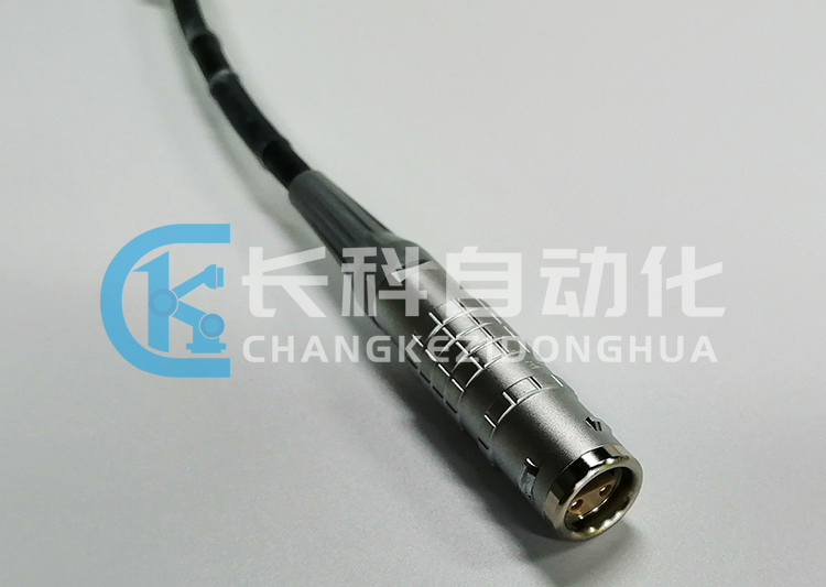 庫(kù)卡線(xiàn)纜00-228-323接口X32 X32.3